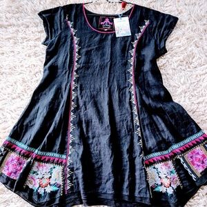 Johnny Was linen, embroidered tunic.